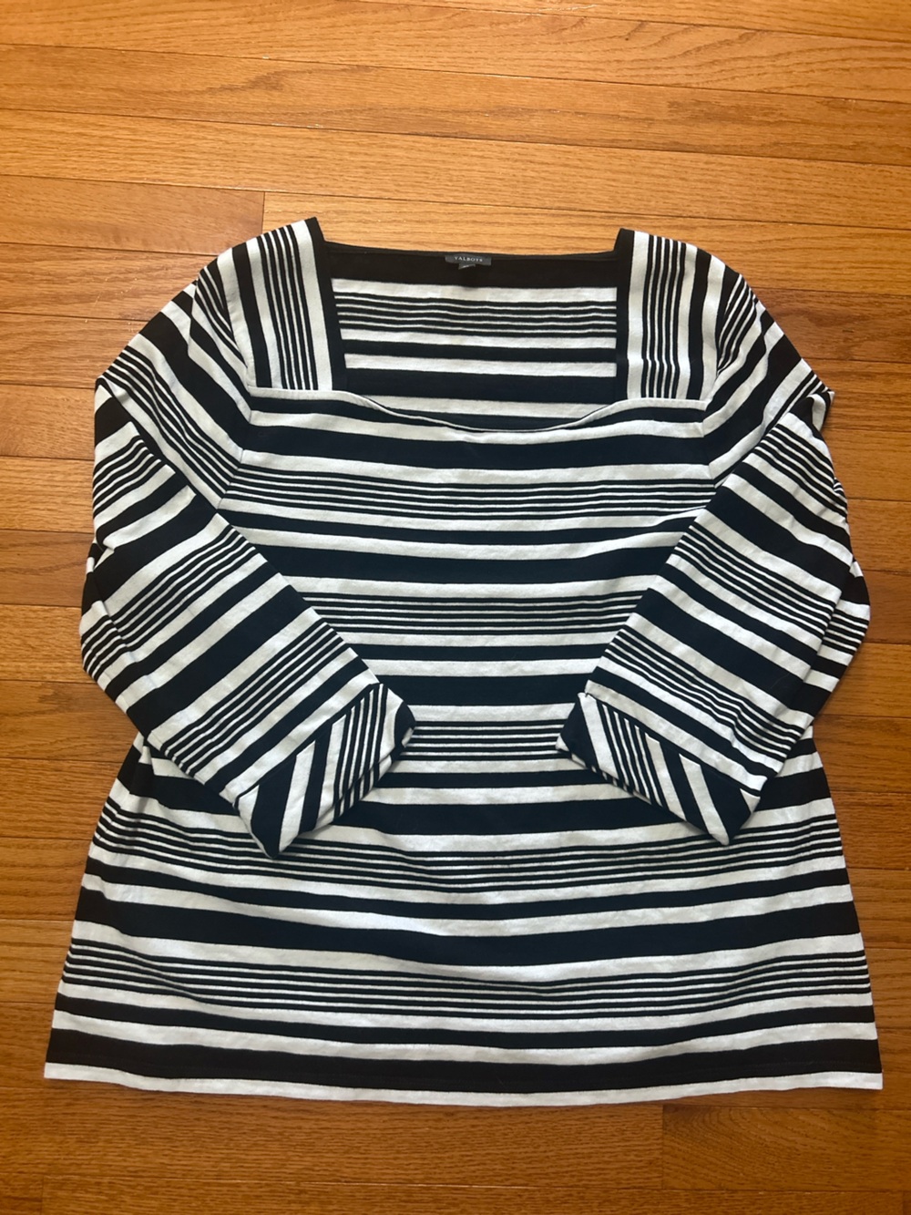 Talbots Shirt Women’s Size XL Black White Stripe Square Neck 3/4 Sleeve Cotton